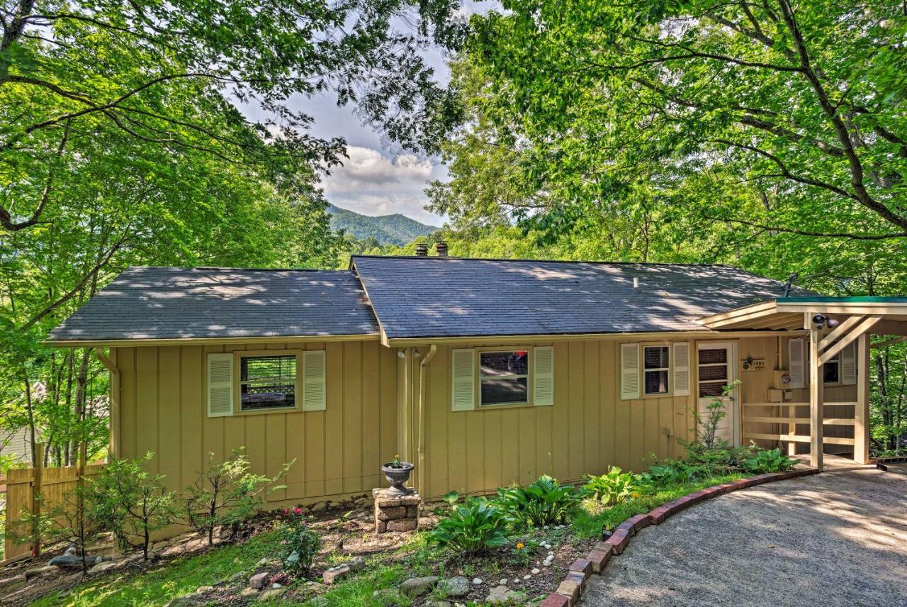 Mountain-View Maggie Valley House With Spacious Deck Exterior photo